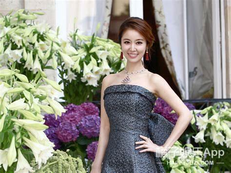 还记得《还珠格格》里的林心如吗？女网红因她轻生？