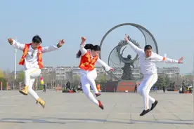 青州市：开展多彩活动 凝聚民族团结力量图片