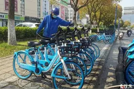 共享充电宝、共享单车齐涨价引争议，共享经济变贵还是变味？图片