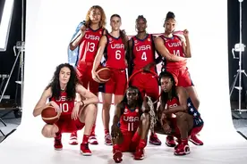FIBA公布女篮世界杯美国队的12人大名单：布里安娜-斯图尔特领衔图片