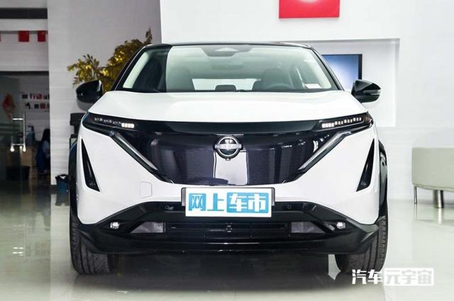 日产全新SUV五天后上市！比奇骏、逍客都漂亮，内饰超惊艳