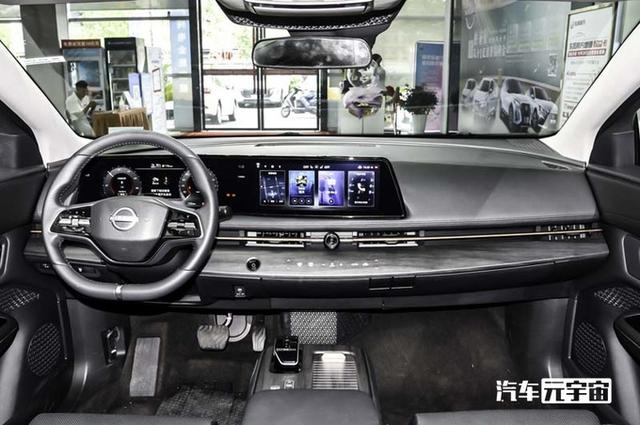 日产全新SUV五天后上市！比奇骏、逍客都漂亮，内饰超惊艳