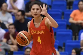 王思雨发文：第一场获胜了 但我们的目标是更高远的前方 冲图片