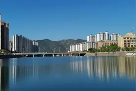 陕西商洛：山水园林城市 中国康养之都图片