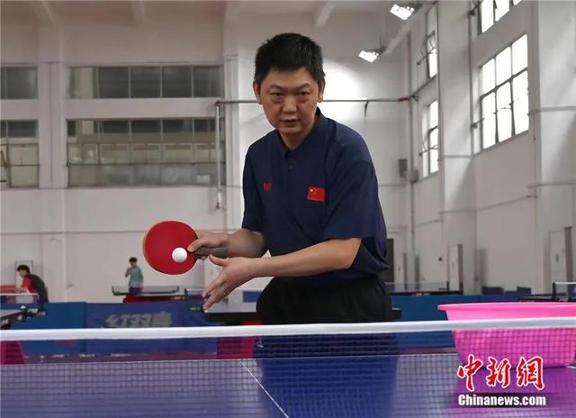 东西问丨岳海鹏：百年乒乓，小球如何转动大球？