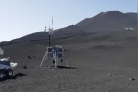 远程操纵机器人去月球“挖宝”，欧洲航天局拟明年进行大型实验图片