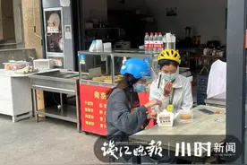 听障女孩想当骑手养活自己最新｜美团方面已和女孩沟通，预计她很快能入职图片