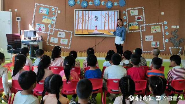 �����س�ׯ�������׶�԰��չ��ʻӭ����������