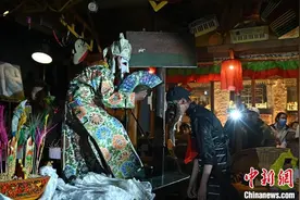 西藏正打造首部少儿藏戏剧目图片