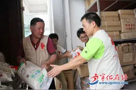 “全国五好家庭”黄晓文：让好家风一代代传下去图片