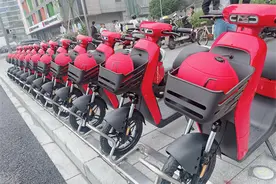 500辆公共电单车临安亮相街头 每辆车配头盔满电可行驶50公里图片