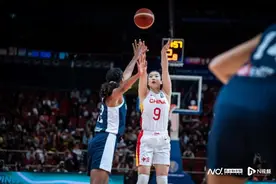 女篮大将李梦发烧恐难出战半决赛，中国队面临艰巨考验图片