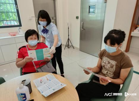 �ʴ����н����з��п�չ��ʽ�����Ľ���֪ʶ���������