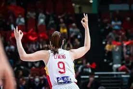 李梦疲劳积累导致高烧 或将缺席半决赛战澳大利亚队图片