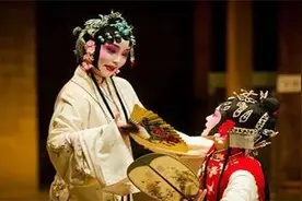 他是票友，却被誉为戏曲界的祖师爷图片