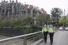 国庆期间上海这些地方或有大客流、大车流，警方启动高等级勤务图片