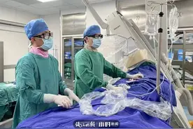 一个月晕倒10多次，原来是心脏出现了这个问题图片