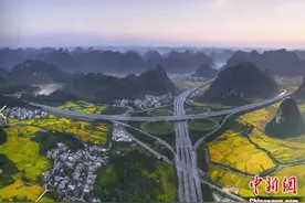广西公路这十年壮美变化图片