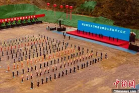 雄忻高铁开建 为山西首条设计时速350公里高铁图片