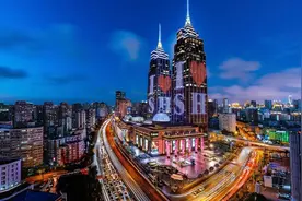 上海环球港：“边角料”被“雕琢”成美玉，十年打磨造就“城市名片”图片