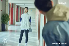 金晨又演姐弟恋，她也太招弟弟喜欢了吧图片