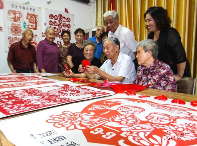 ��ʻӭ����