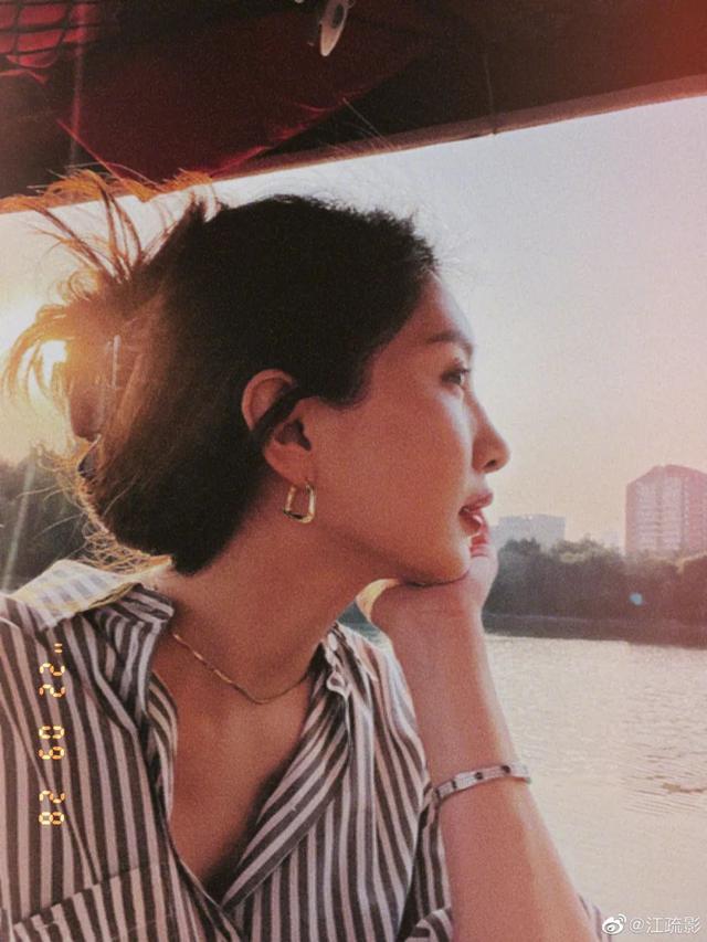 OMG��Ů�����ǵļ��ھŹ���¶Ӫ����