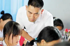 二十大代表风采｜刘秀祥：为了更多山区孩子图片