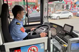 车型升级、待遇提升……冰城公交驾驶员“路”渐宽图片