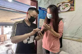 90后外卖运营师何丽仙像医生一样给餐饮店“把脉开方”图片