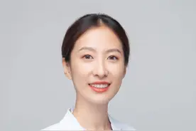 青岛“95后”口腔医生推迟订婚奔赴抗疫一线 书写别样浪漫图片