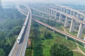 国铁集团郑州局10月11日起启用“新图”运行 新增直通旅客列车7对图片