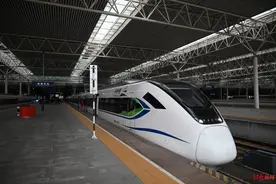 全国首个！成都铁路枢纽环线开通公交化运营图片