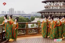 《唐宫夜宴》编剧夸白百何有专业舞蹈编导范儿，张慧雯是“惊喜”图片