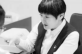 李鹏：爱岗敬业 金融惠民图片