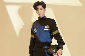 14日开播，罗云熙、吴倩7年后再度合作的《追光者》官宣定档图片