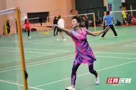 距离百金一步之遥！“小白鞋”孙桂萍：体育让我敢于追光图片