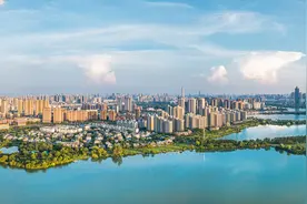 东西湖：这十年，正当年图片
