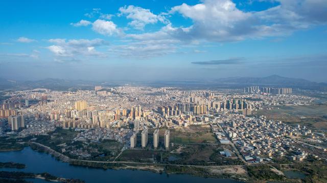 蓝色崛起！汕尾陆丰入围“2022年广东省百强区县”