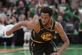 勇士4年1.09亿提前续约维金斯图片