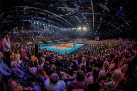 世锦赛决赛3比0战胜巴西队！塞尔维亚女排全胜卫冕图片