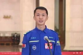 红星评论“关注二十大”②丨逐渐成公益救援中坚力量，90后00后显担当图片