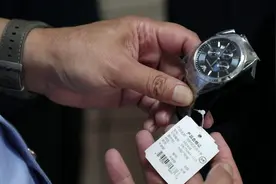 进价100元卖价翻几十倍！聊城警方斩断制售假冒名牌手表“产业链”图片