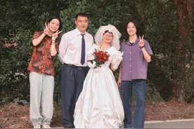 郴州一对双胞胎姐妹帮妈妈圆婚纱梦图片