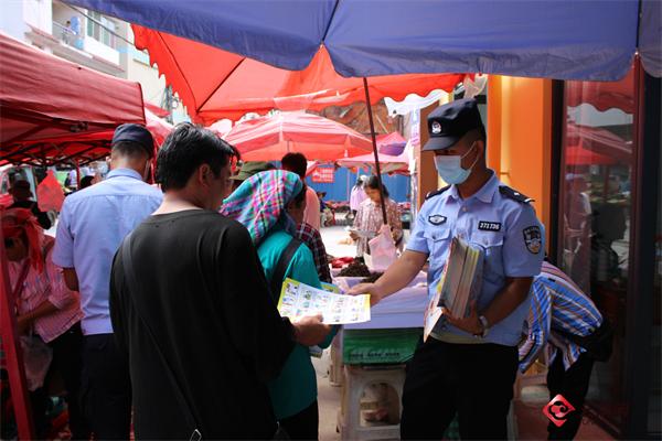 ���ϸ�����ʯ�����߾��ɳ�����չ��������������թƭ�������