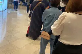 穿上就等于精英大佬、时尚潮人？最近这只“鸟“火了，你会买吗？图片