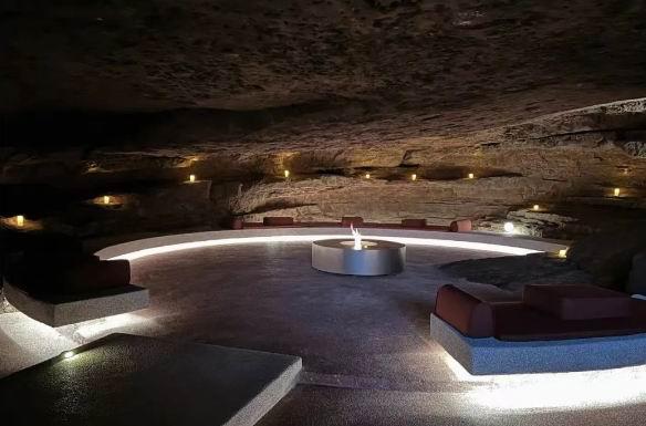 神奇酒店在哪里｜重返洞穴，做一回快乐现代人