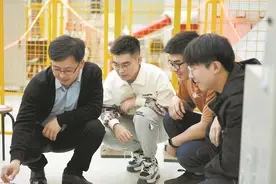 大二自荐加入导师实验室 大三发表高水平期刊论文“学霸三兄弟”一齐保研名校图片