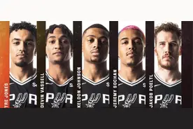 团队篮球！马刺全场比赛6人得分上双图片