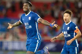 只要四连胜，武汉三镇队就铁定捧起火神杯图片